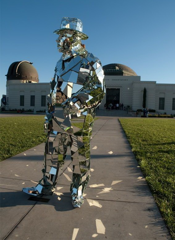 567x776, 151 Kb / костюм, зеркало, мужик, пиджак