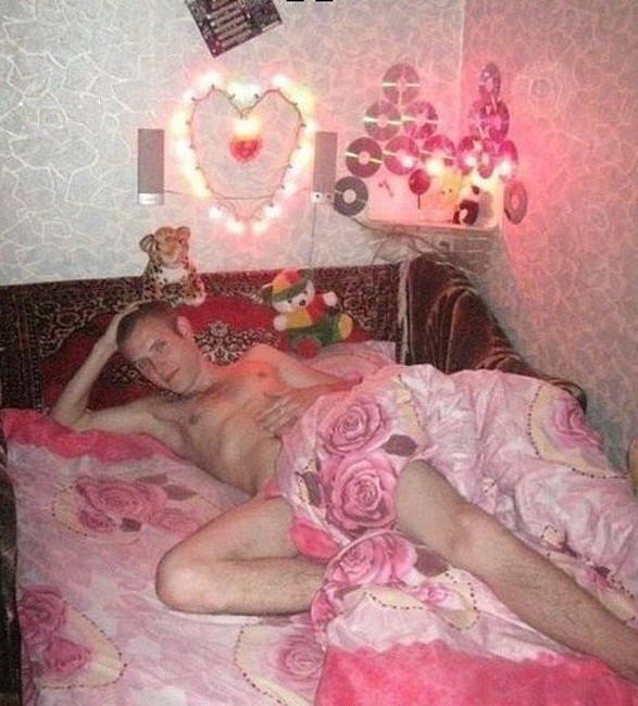 587x650, 100 Kb / праздник, сердечки