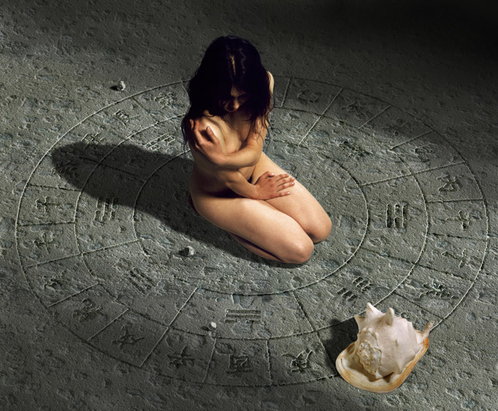 727x600, 188 Kb / женщина, голая, ракушка, пентаграмма