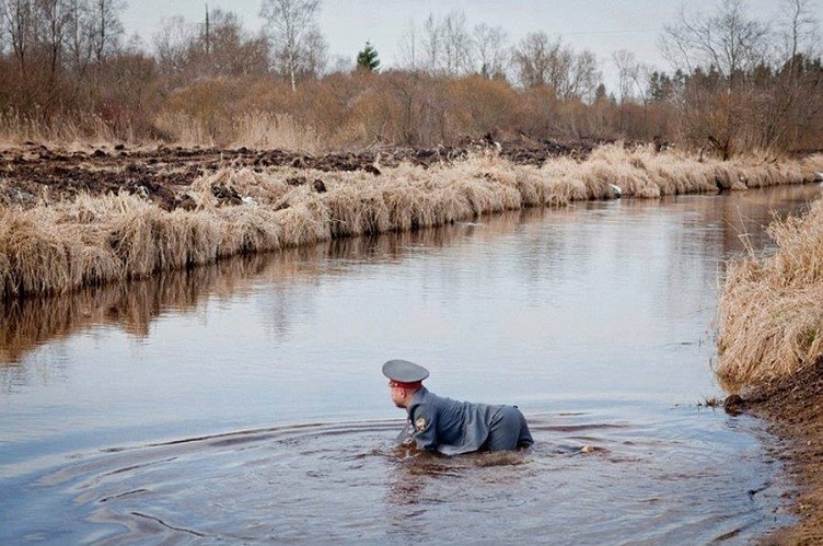 752x499, 125 Kb / река, мент, нерест