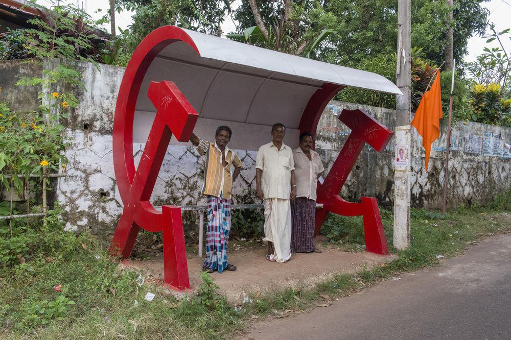 1000x666, 173 Kb / остановка, серп, молот