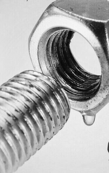 372x590, 46 Kb / болт, гайка, капля