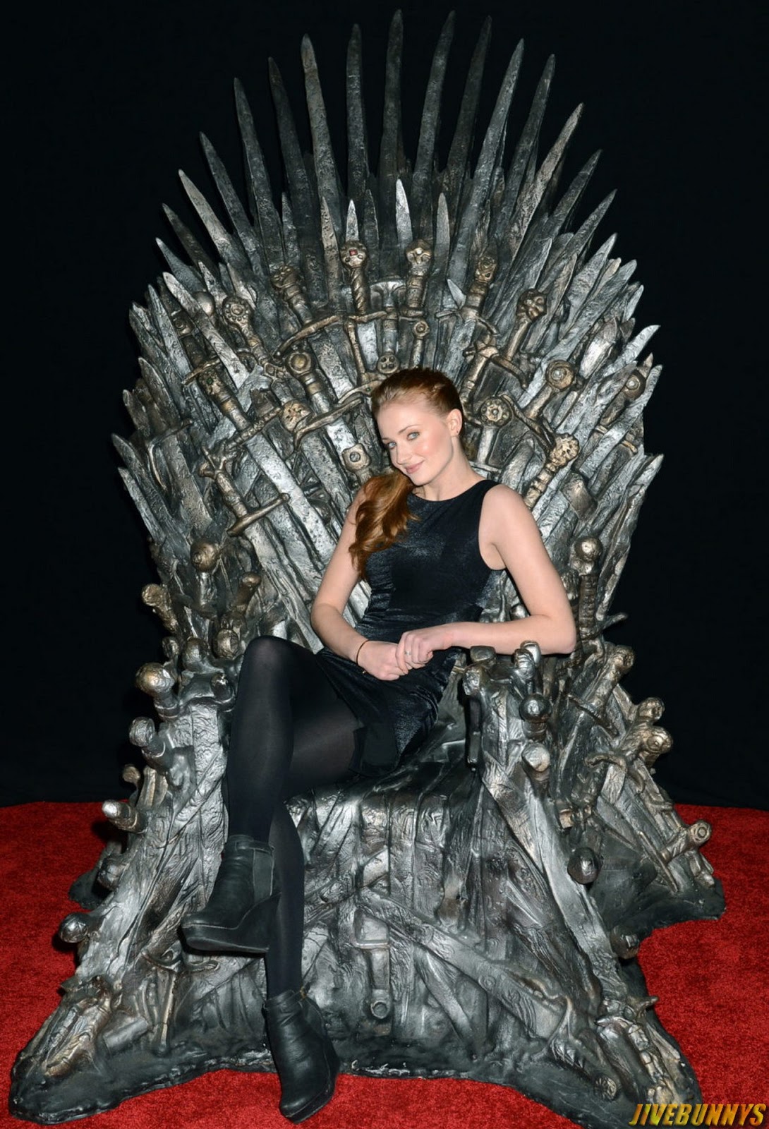 1090x1600, 371 Kb / Sophie Turner, железный трон, игра престолов