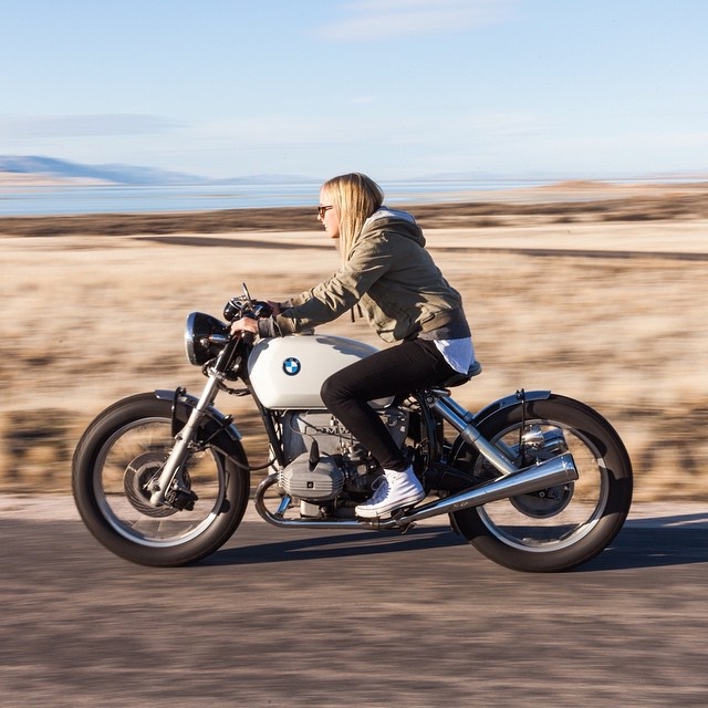640x640, 114 Kb / мото, bmw, девушка, дорога