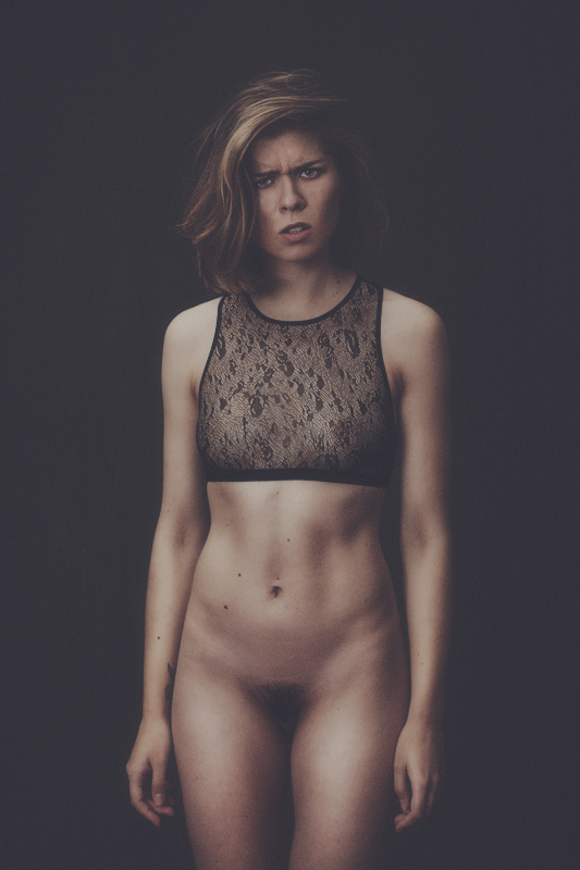 533x800, 143 Kb / топик, мохнашка, wtf, наколка, родинки