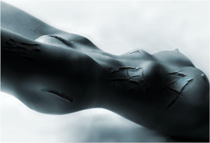 733x500, 28 Kb / трещины