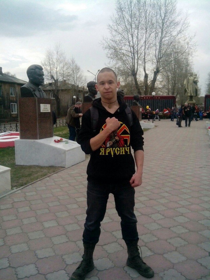 720x960, 168 Kb / русич, лысый