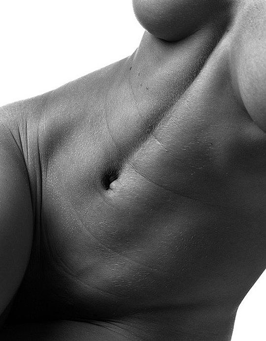 540x693, 58 Kb / ч/б, живот