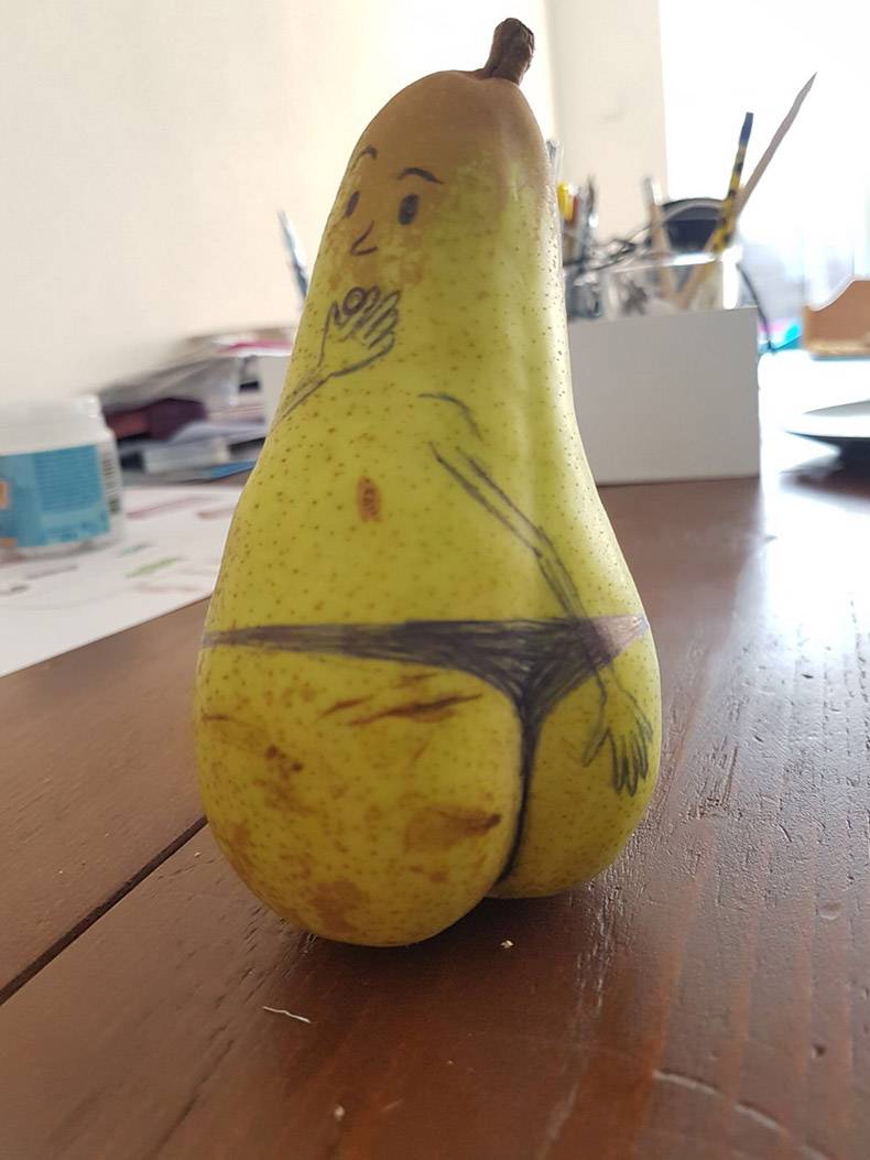 790x1053, 64 Kb / груша, попа, стринги