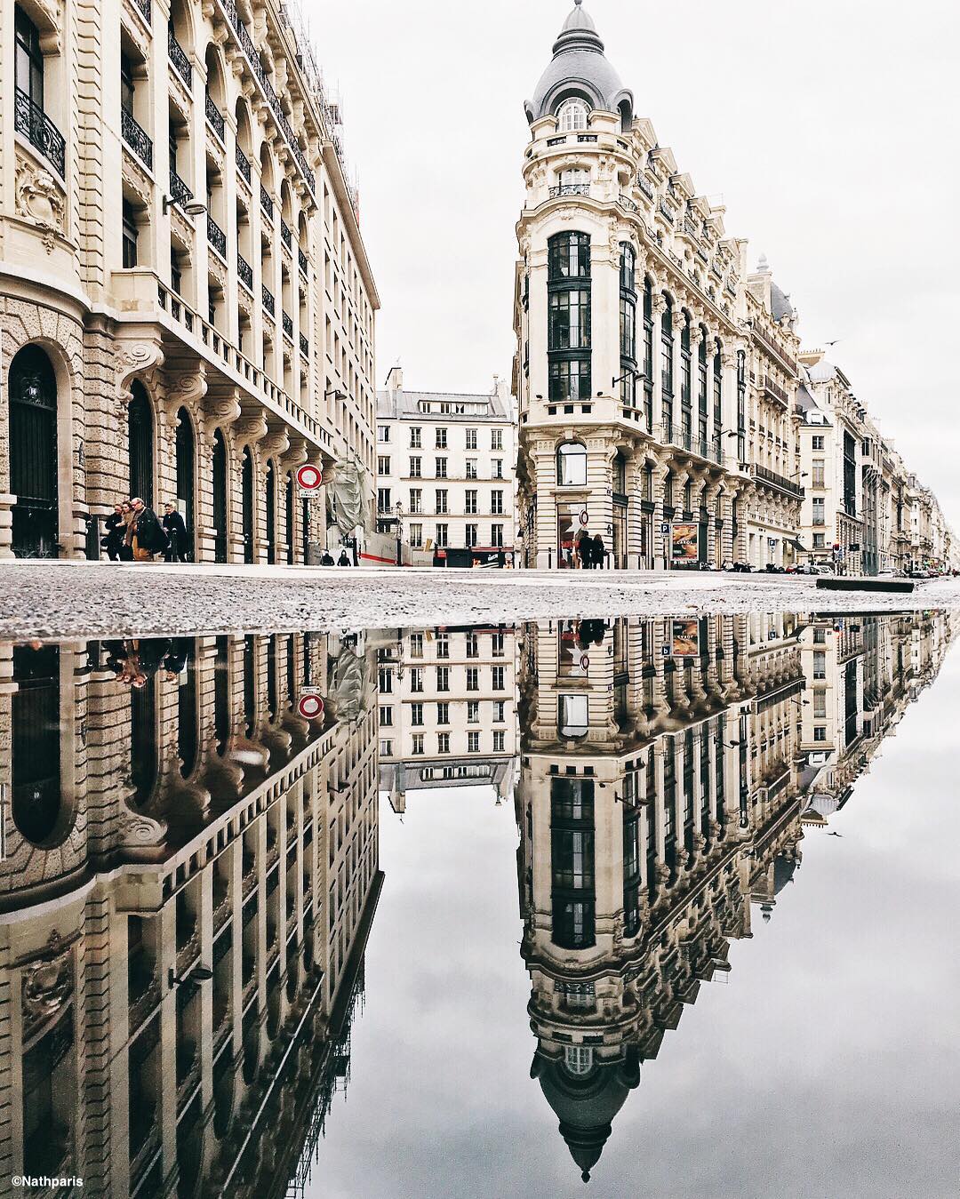 1080x1349, 320 Kb / париж, здания, лужа, отражение