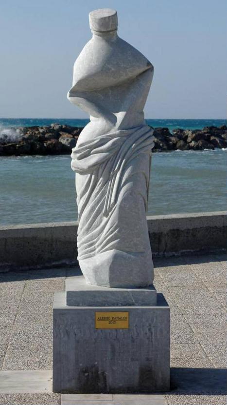 467x830, 52 Kb / скульптура, полторашка