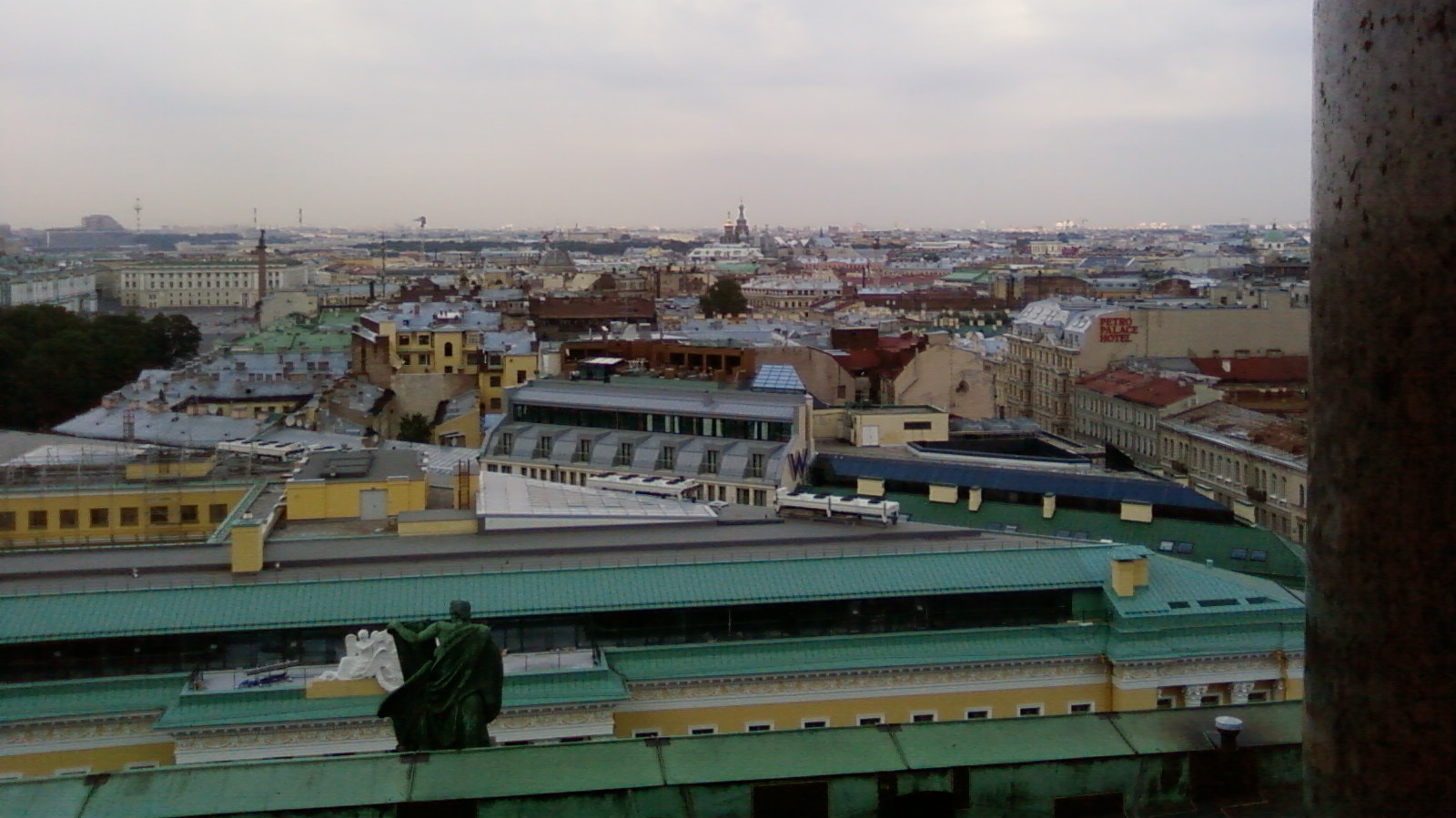 1600x899, 571 Kb / питер, крыши