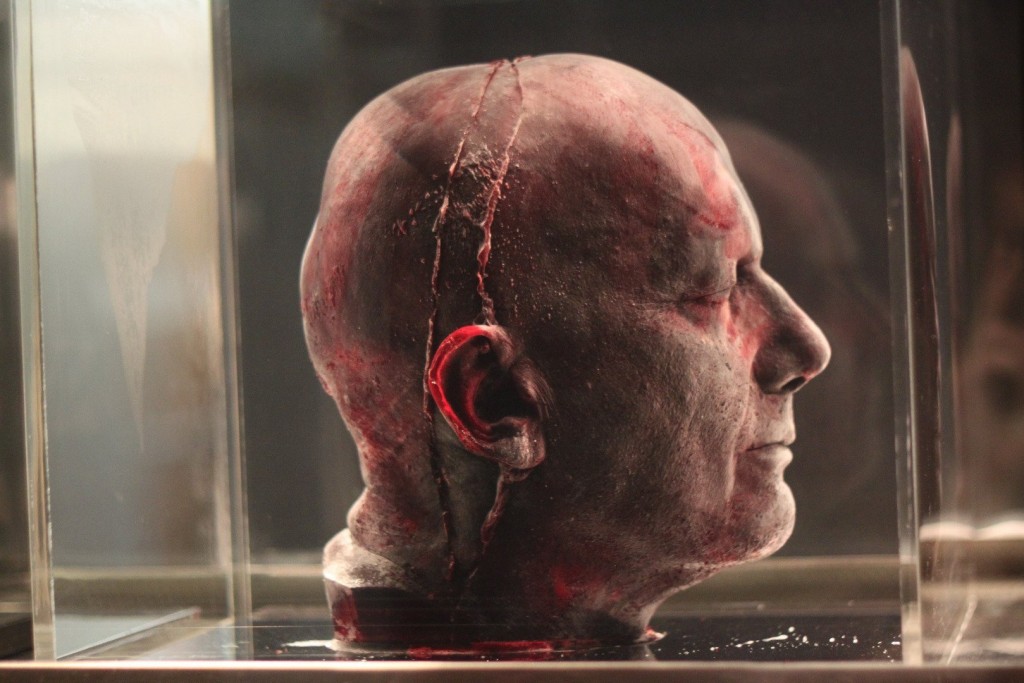 1024x683, 132 Kb / голова, скульптура