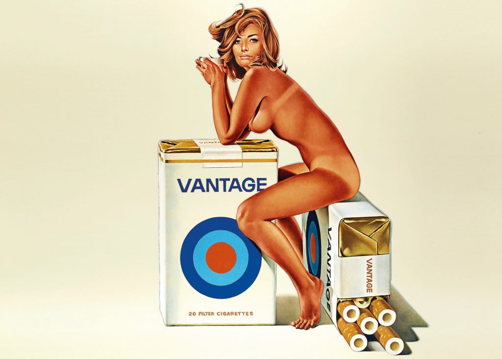 1024x732, 67 Kb / сигареты, голая, пачка