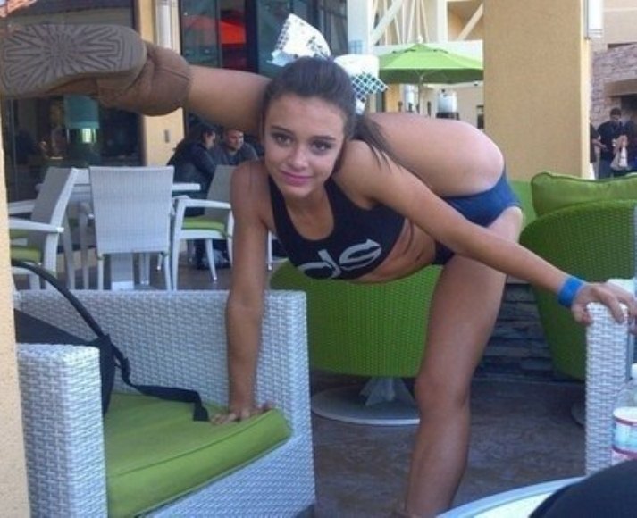 713x580, 74 Kb / растяжка, кафе