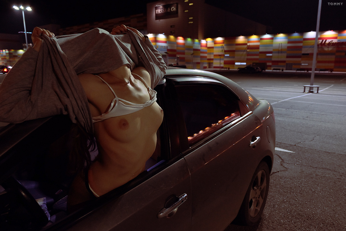 1212x808, 229 Kb / авто, топлесс, паркинг