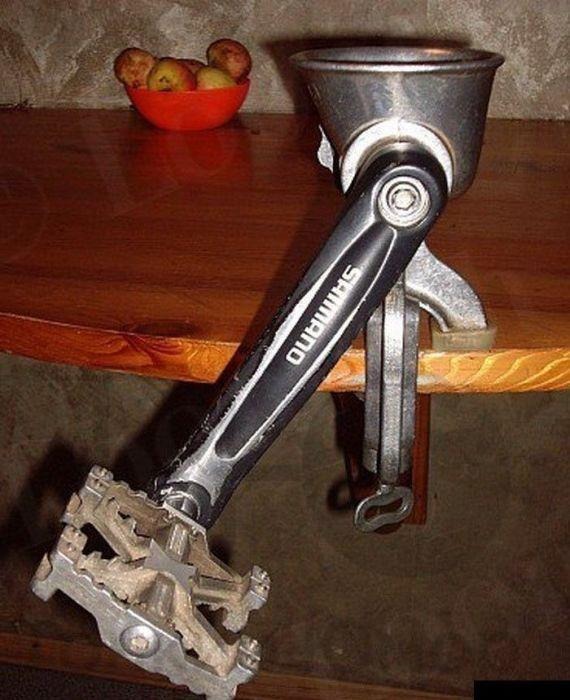 570x700, 81 Kb / мясорубка, педаль