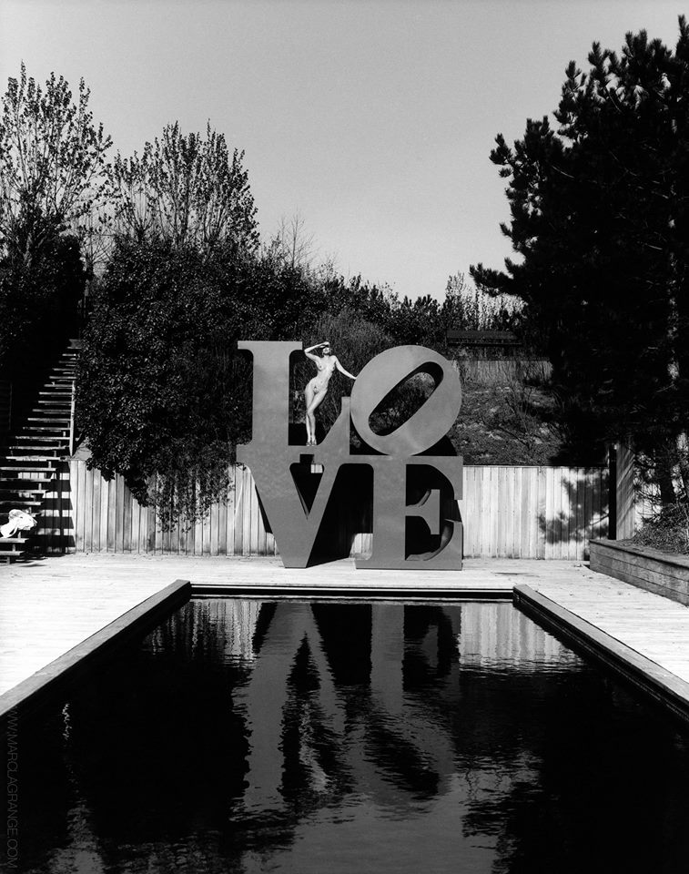 757x960, 137 Kb / любовь, ч/б, голая