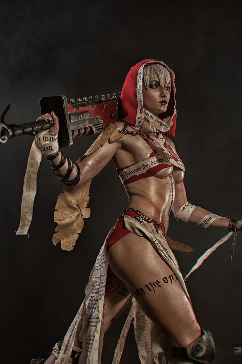 798x1200, 160 Kb / WH40K, грешница, меч, цепи