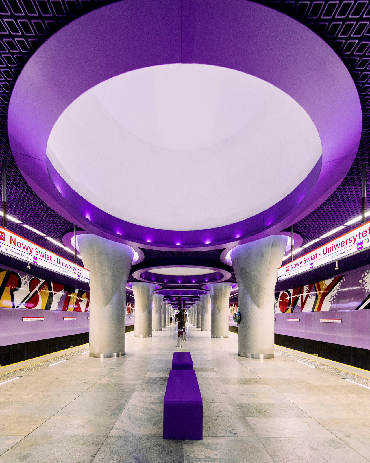 1280x1600, 596 Kb / метро, Варшава