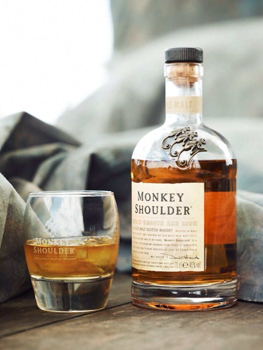 920x1226, 164 Kb / виски