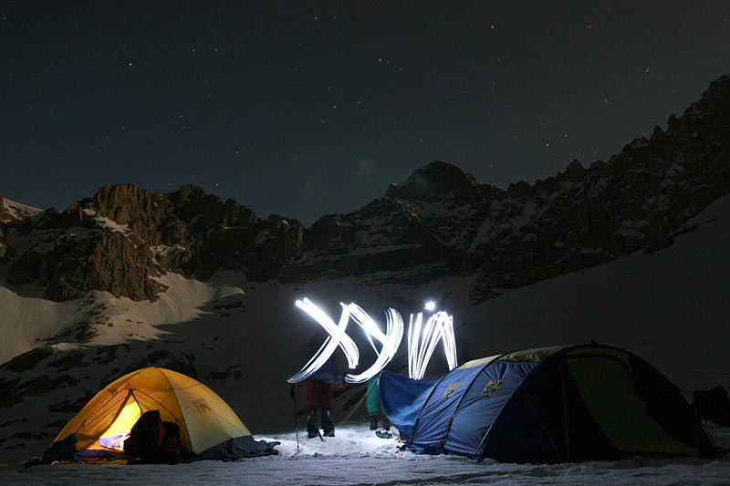 800x533, 53 Kb / хуй, горы, палатки