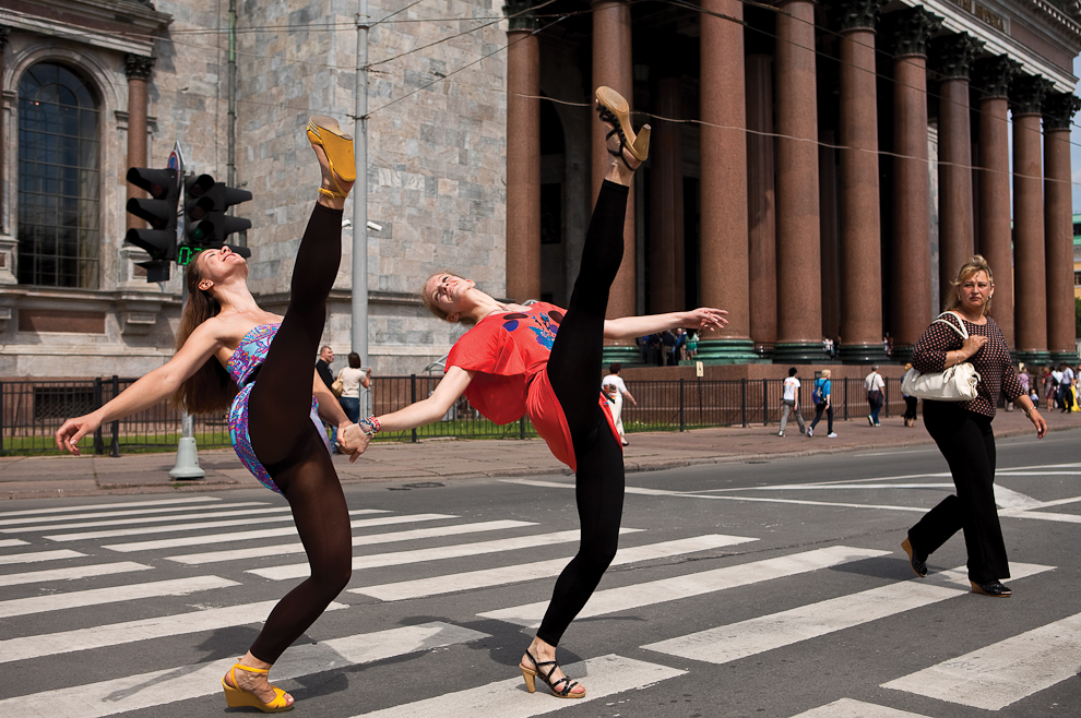 990x658, 612 Kb / переход, питер