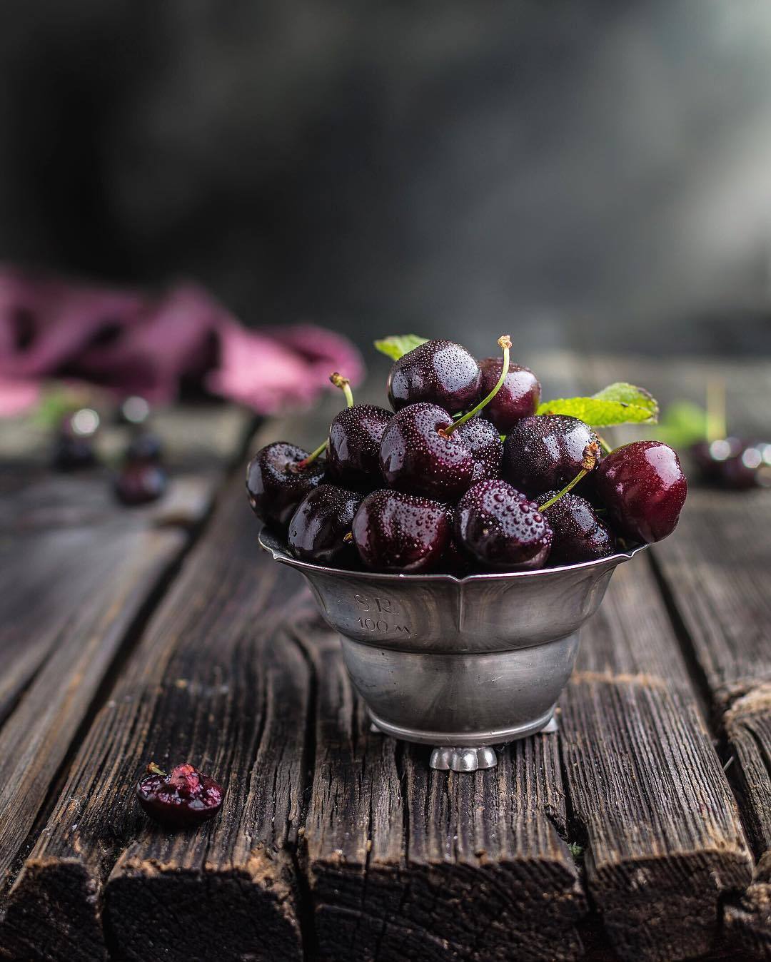 1080x1348, 150 Kb / вишня, черешня, капли