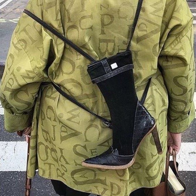 670x670, 254 Kb / рюкзак, сапог