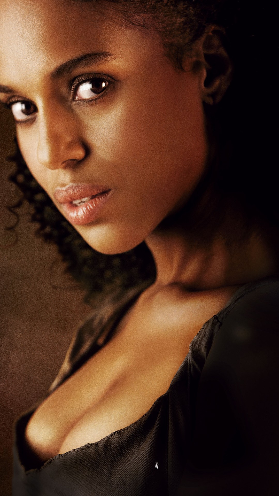 1080x1920, 423 Kb / глаза, взгляд, кудряшки, негр, Джанго, губы