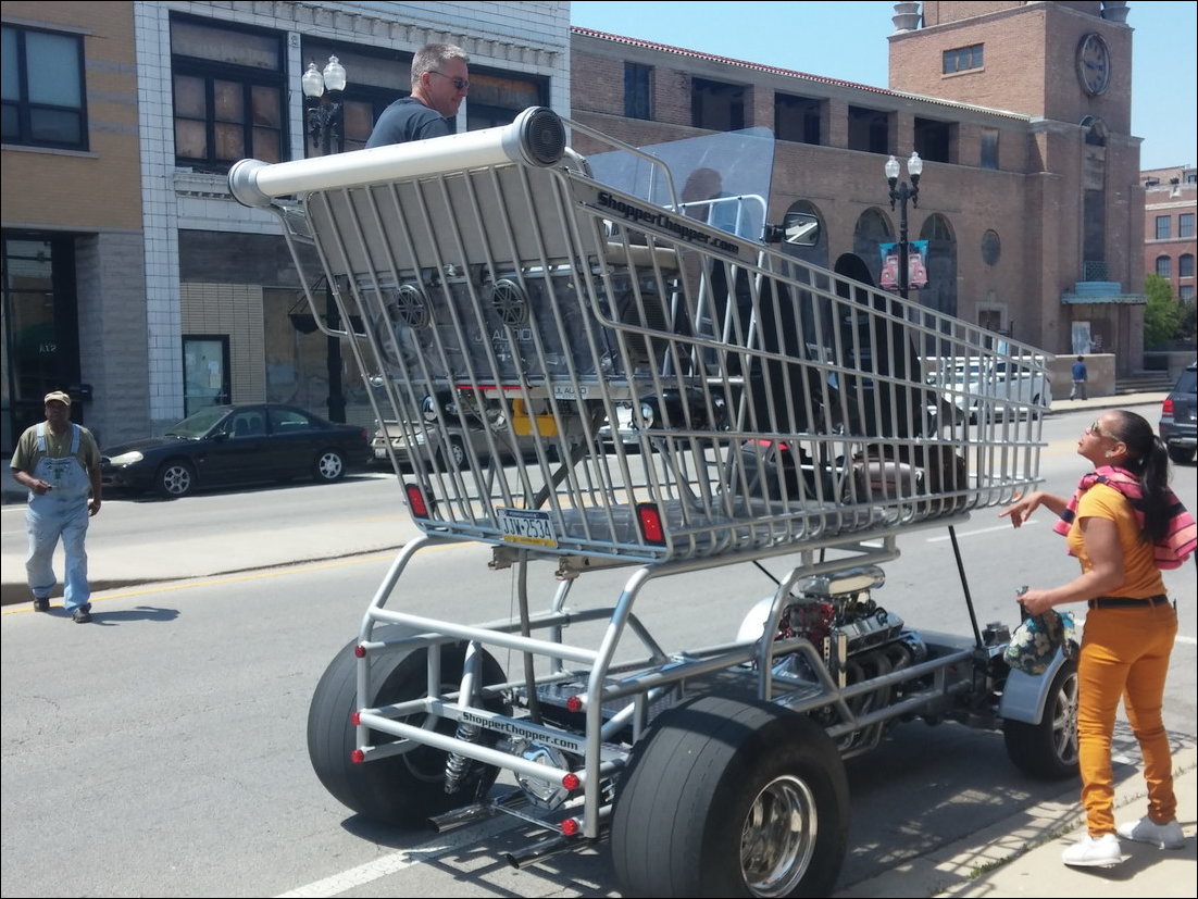 1102x827, 205 Kb / тележка, авто