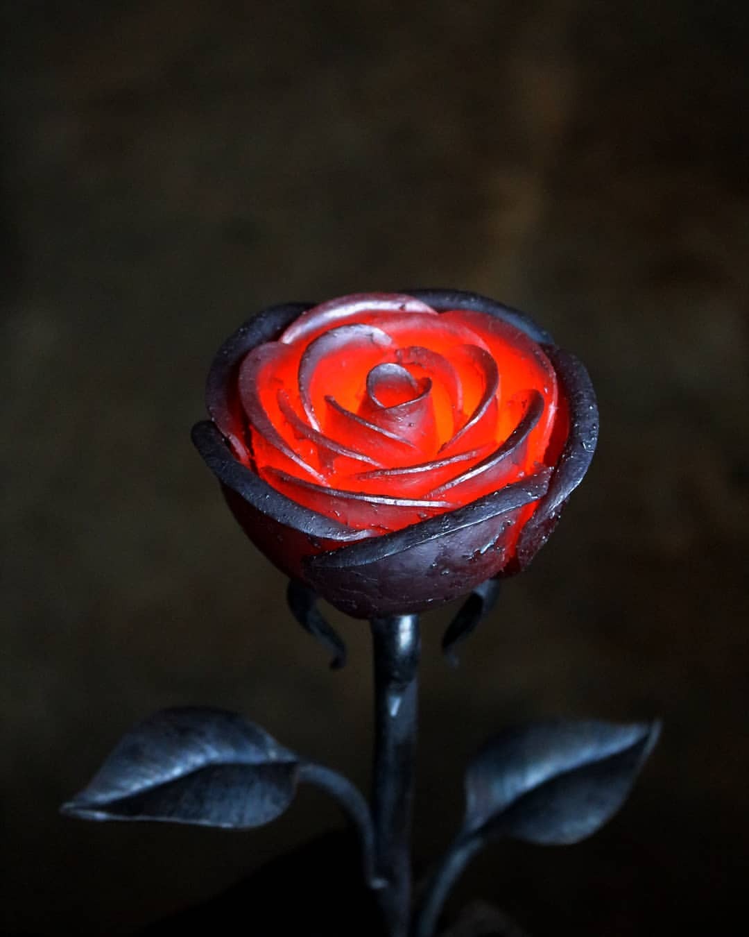 1080x1350, 69 Kb / роза, металл, ковка, раскаленный