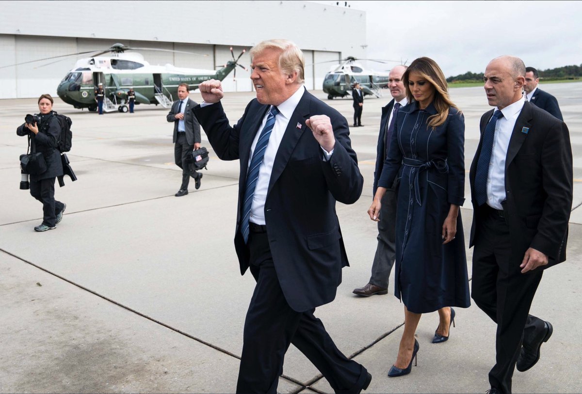 1200x813, 147 Kb / Трамп, вертолет