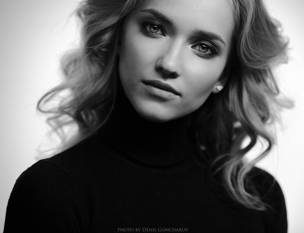 1024x786, 100 Kb / ч/б, Денис Гончаров, блондинка