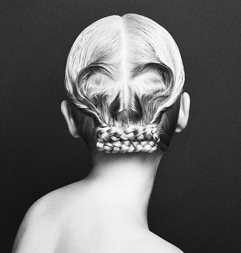 786x823, 107 Kb / Прическа, ч/б, череп