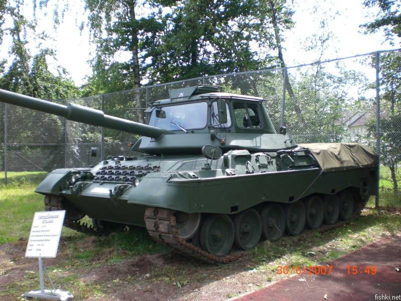 800x600, 78 Kb / танк