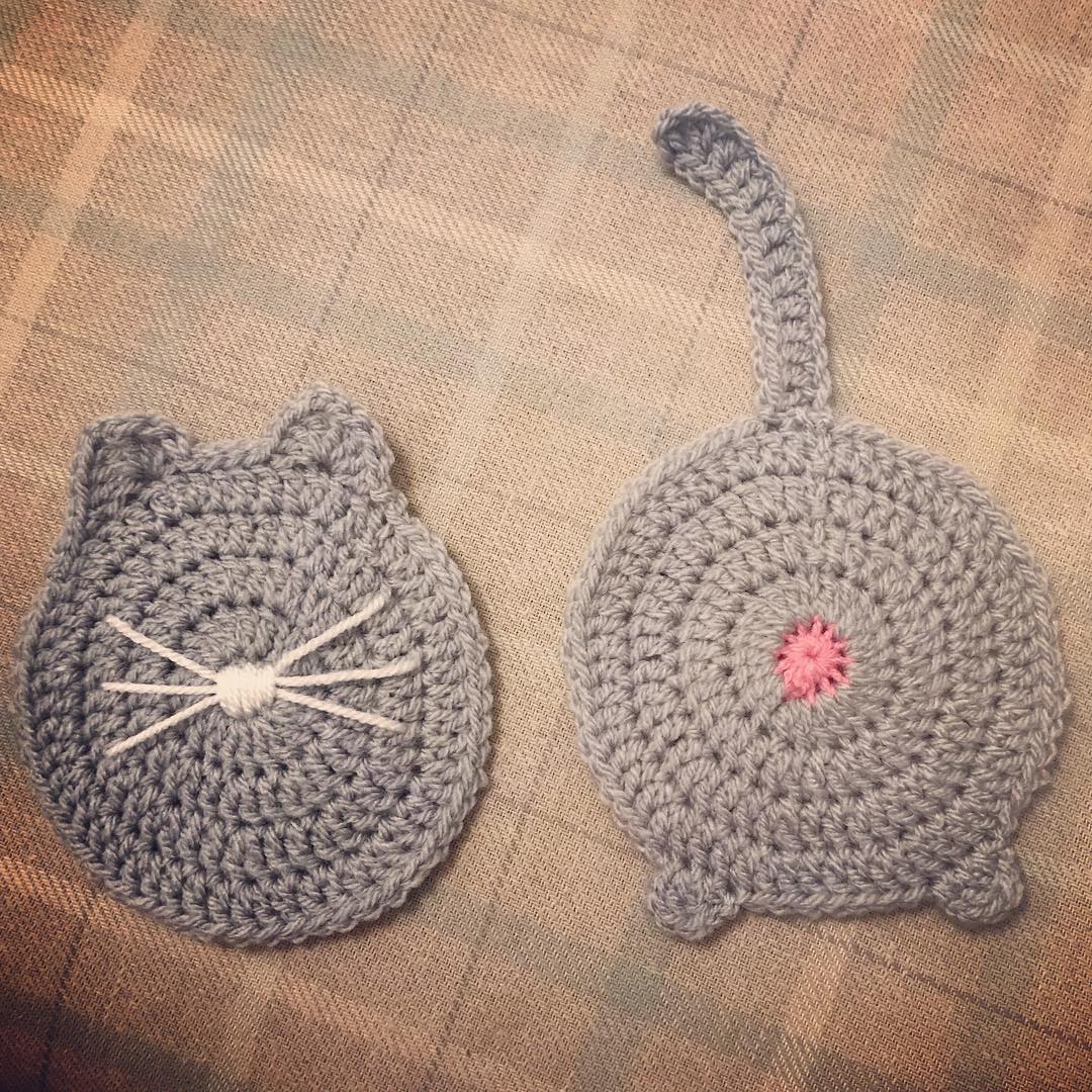 1080x1080, 280 Kb / коврик, кот, вязание, усы, хвост