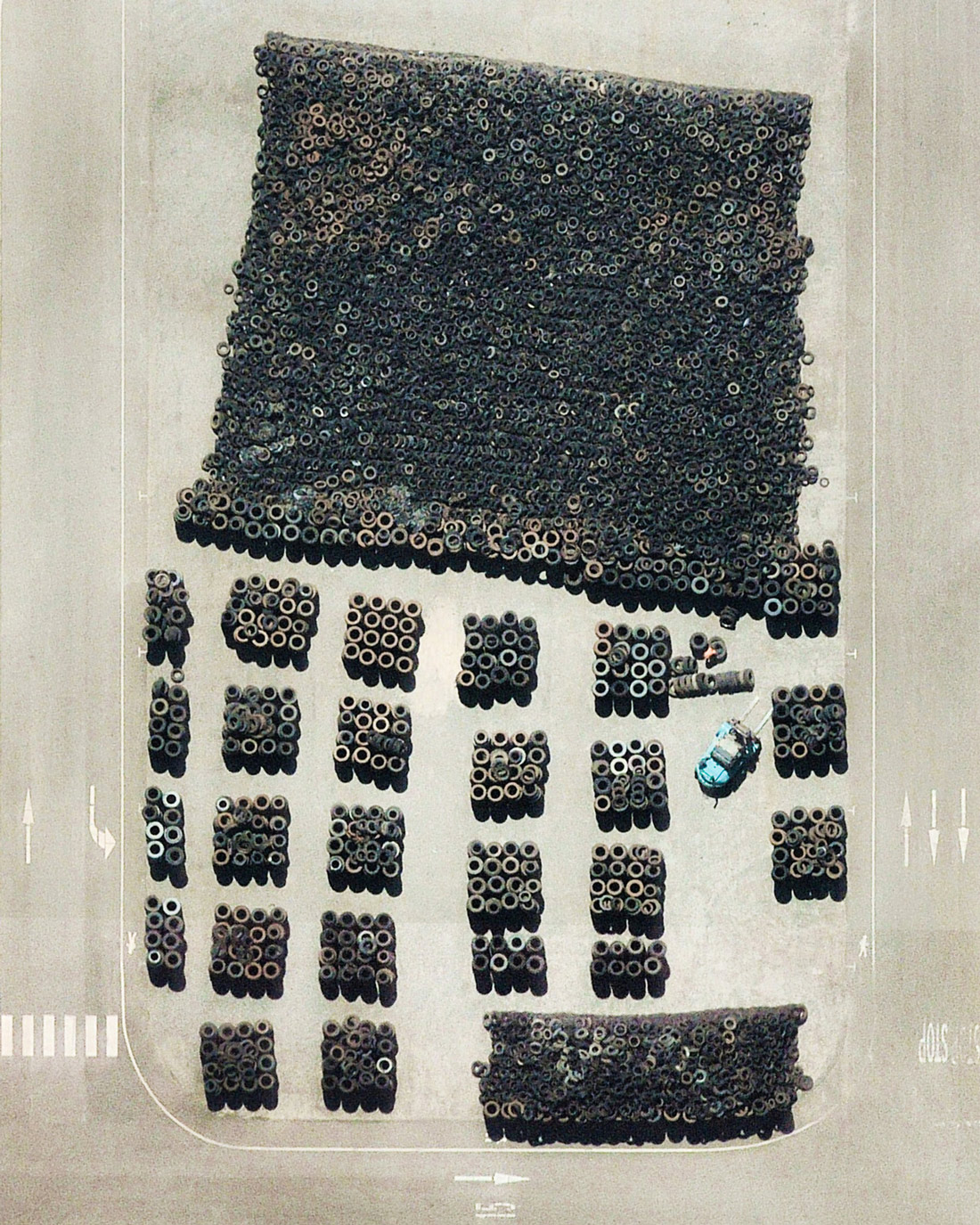 1100x1375, 551 Kb / покрышки, сверху, разметка, погрузчик