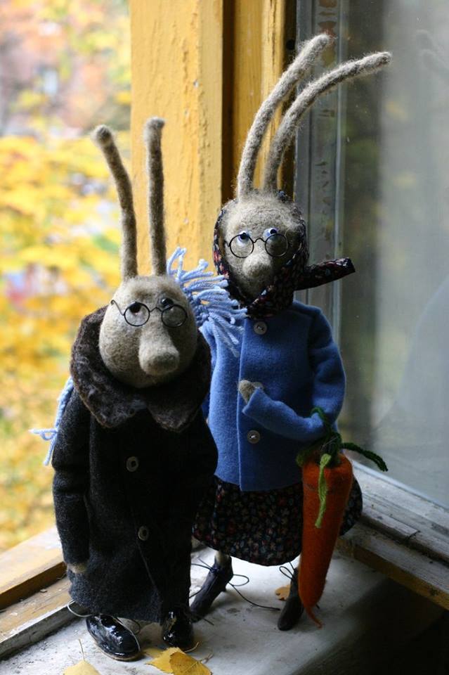 639x960, 72 Kb / войлок, кукла, окно, очки, морковка