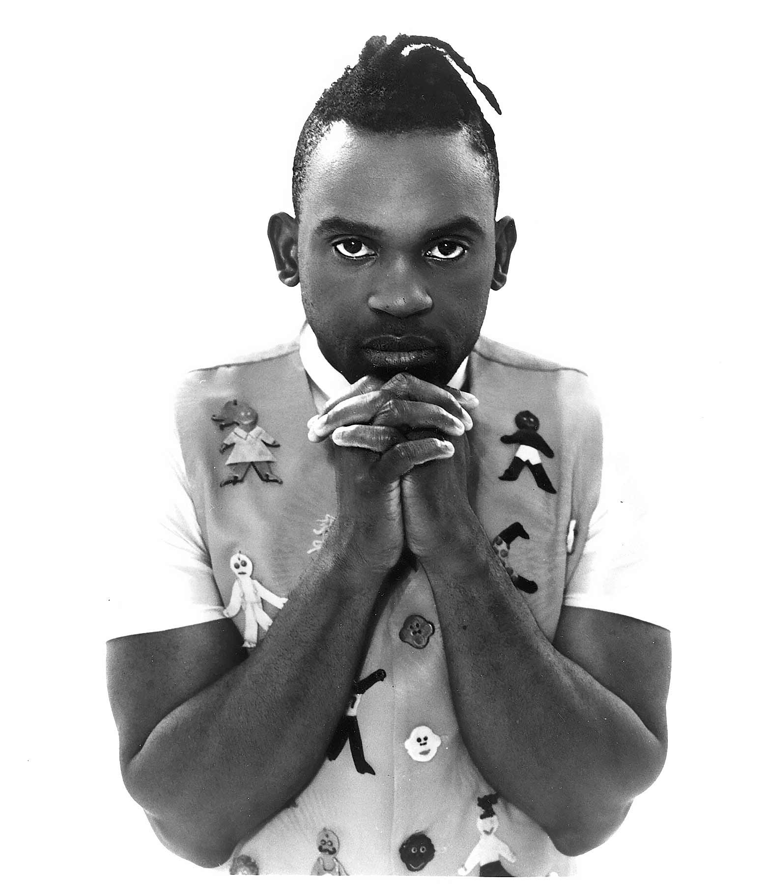 1559x1800, 153 Kb / Alban, Nwapa, негр, жилет