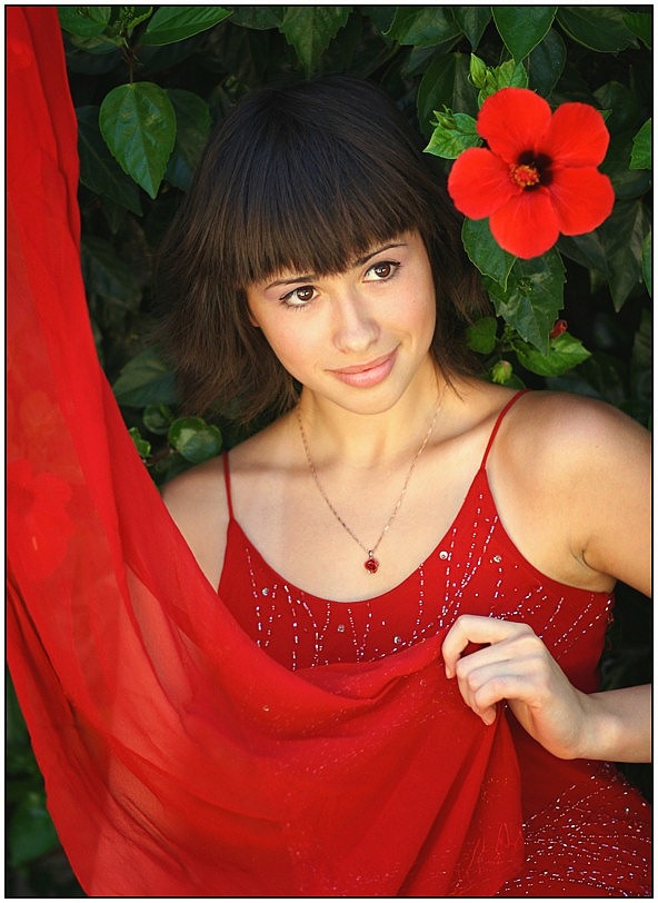 592x812, 257 Kb / знакомая, NeZnayka