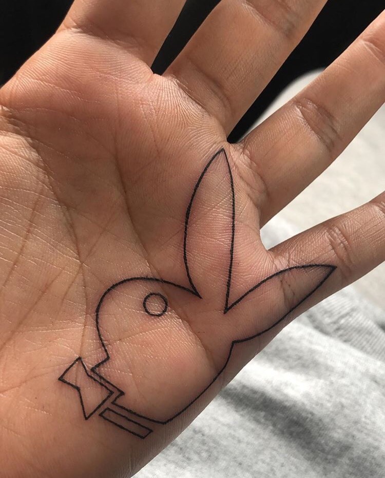 750x933, 156 Kb / плейбой, кролик, зайчик, тату, ладонь, бабочка