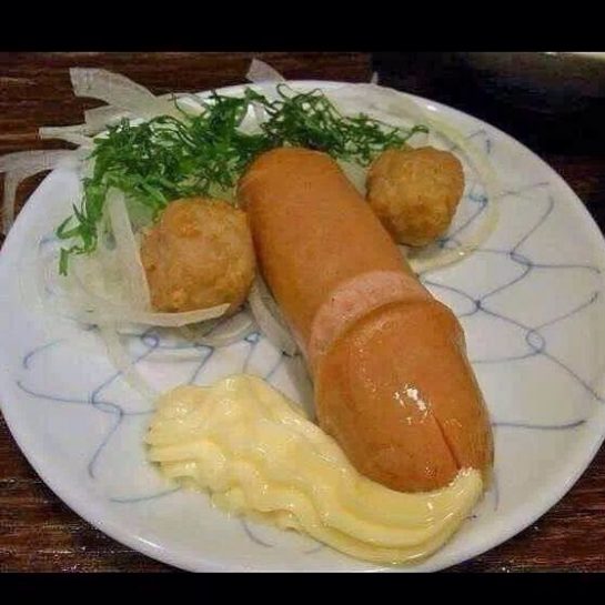 545x545, 44 Kb / тарелка, хуй, сосиска, пюре