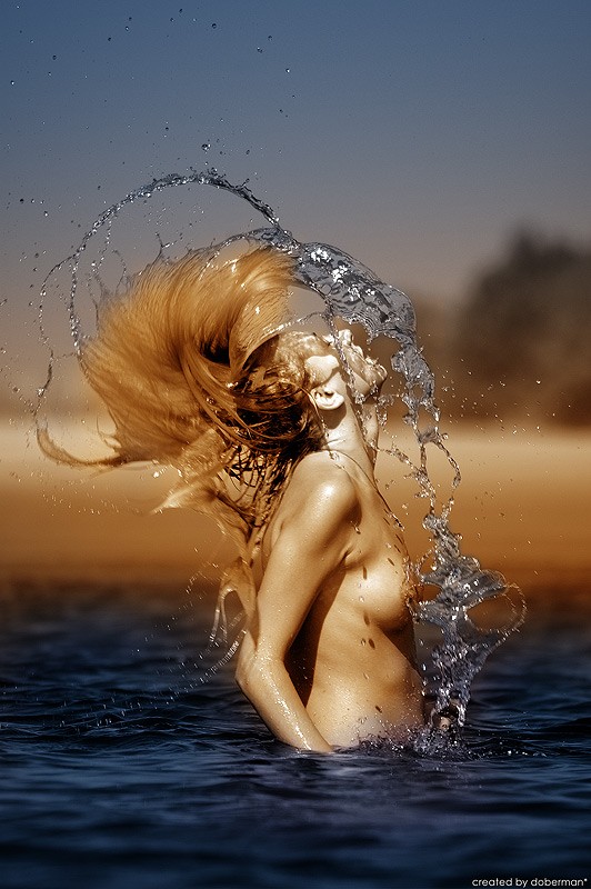 532x800, 104 Kb / волосы, выныривание