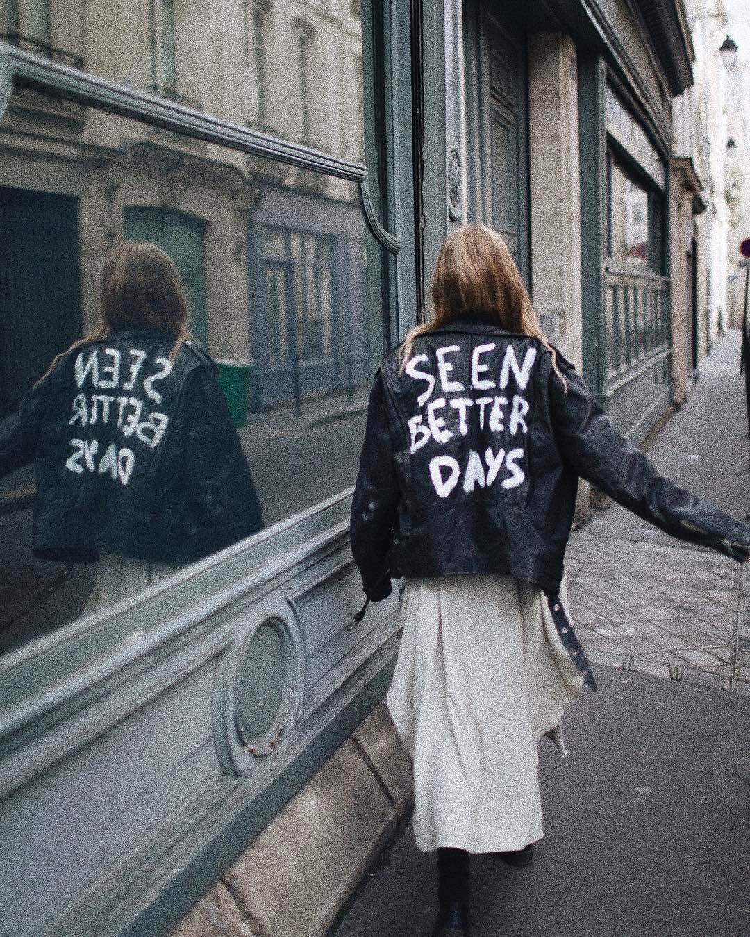 1080x1349, 529 Kb / девка, куртка, надпись, видала лучшие дни