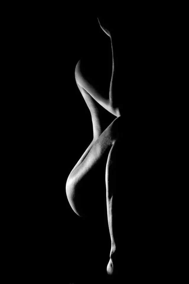 640x960, 14 Kb / женщина, силуэт, ч/б