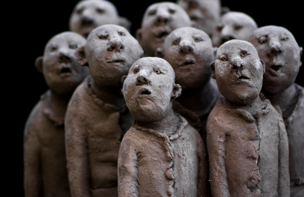 1000x649, 136 Kb / статуэтки, лица, глина