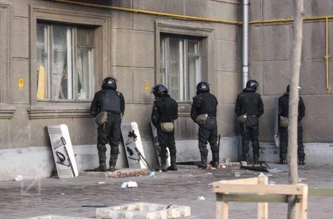 650x427, 46 Kb / омон, спецназ, беркут, киев