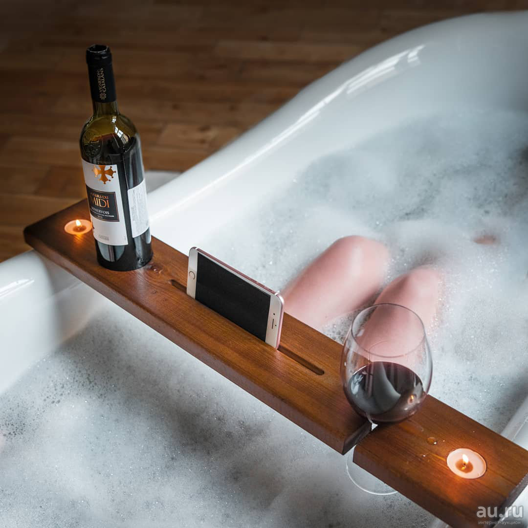 1080x1080, 120 Kb / ванна, пена, колени, подставка, вино, смартфон, бокал, свечи
