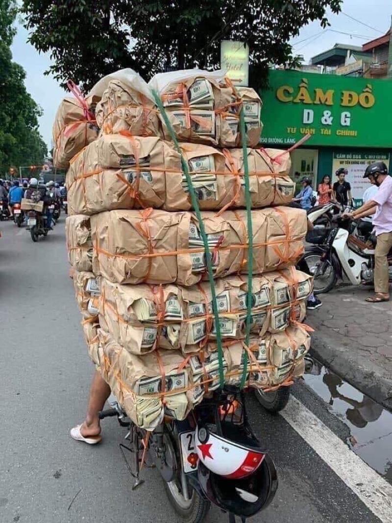 800x1066, 165 Kb / мопед, деньги